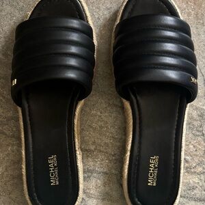 Michael Kors Black and Tan Slide Sandals